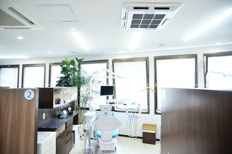 旭橋駅の宮里歯科医院治療スペース